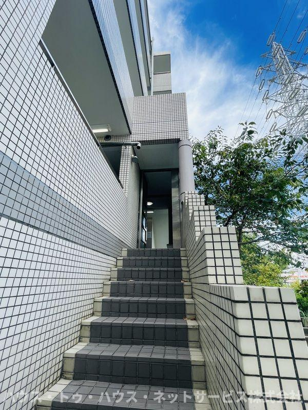 ジュネパレス松戸第94のエントランス