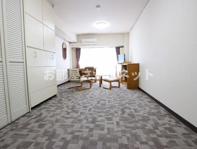 メゾン大塚【おとり物件なし】#学生・社会人にオススメ！初期費用分割払いOK！の居間・リビング