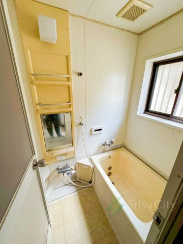 大田区南馬込3丁目の浴室