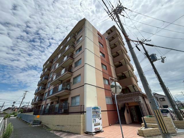 ブエナビスタ高砂の外観