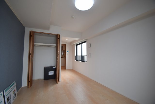 ボナール西船橋の洋室|駐輪場があります。