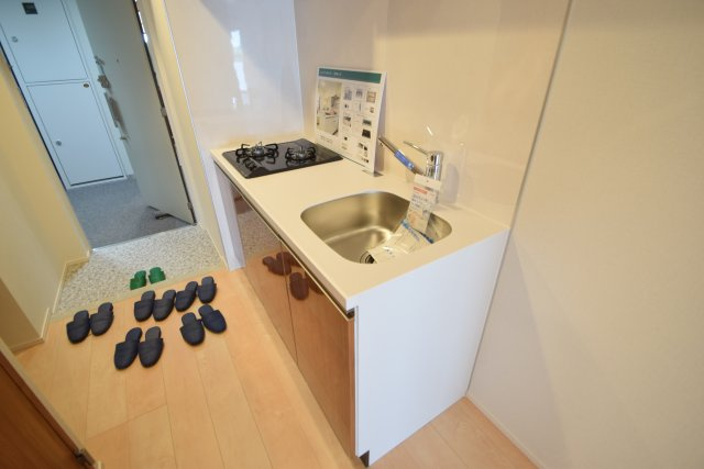 ボナール西船橋のキッチン|キッチン収納が豊富です。