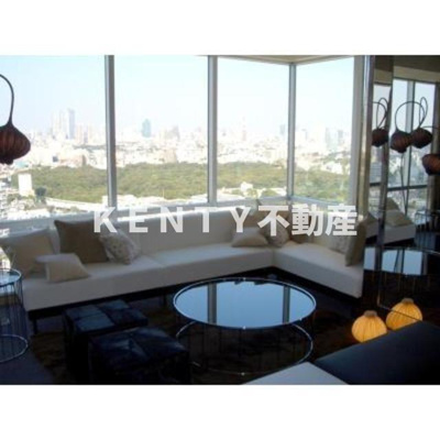 【ロビー】 | パークタワー目黒 | 落ち着いたロビーです