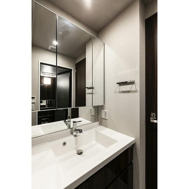 ドゥーエ月島Ⅱの洗面所