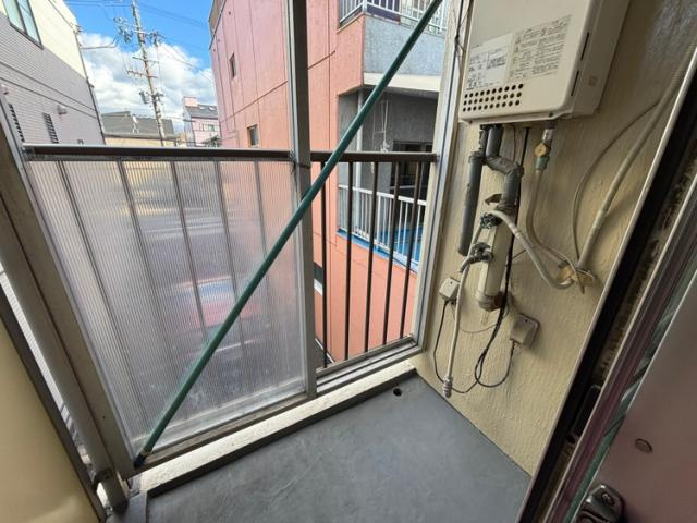 名古屋市南区内田橋１丁目の賃貸マンションのバルコニー