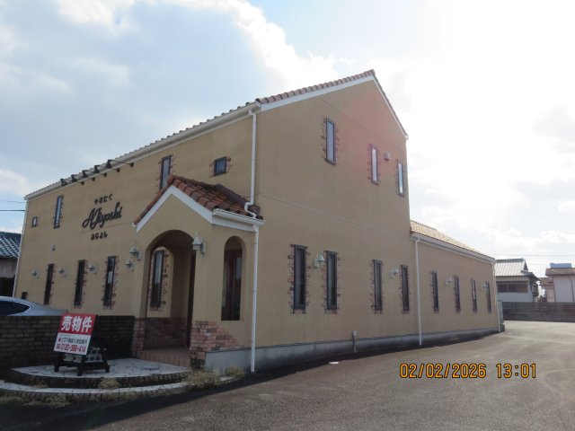 　津市久居井戸山町　店舗＋１ＳＬＤＫの外観