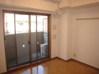 【バルコニー】 | パークウェル曙橋駅前 |  