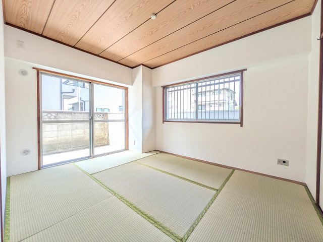 八王子元横山町マンションの和室|～リビングに隣接している6.0帖の和室です～
