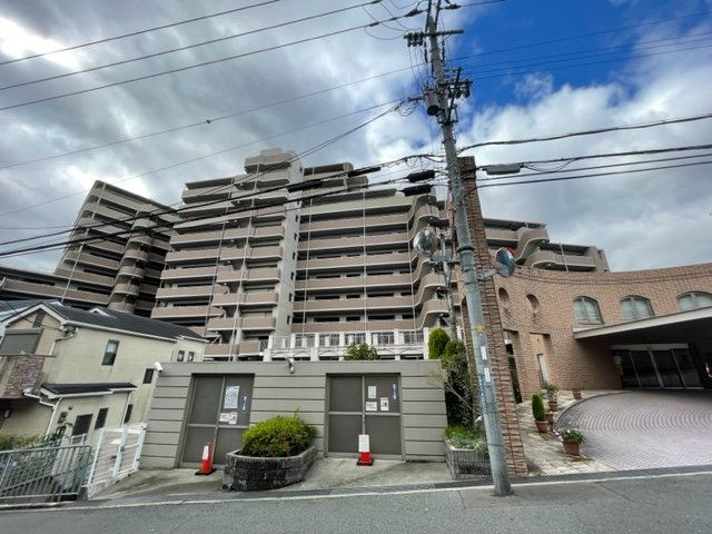 メロディーハイム千里万博公園の外観