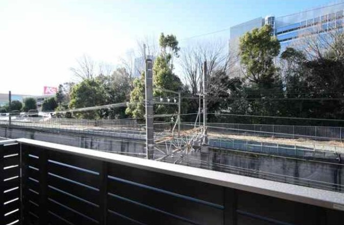 和の輪のバルコニー