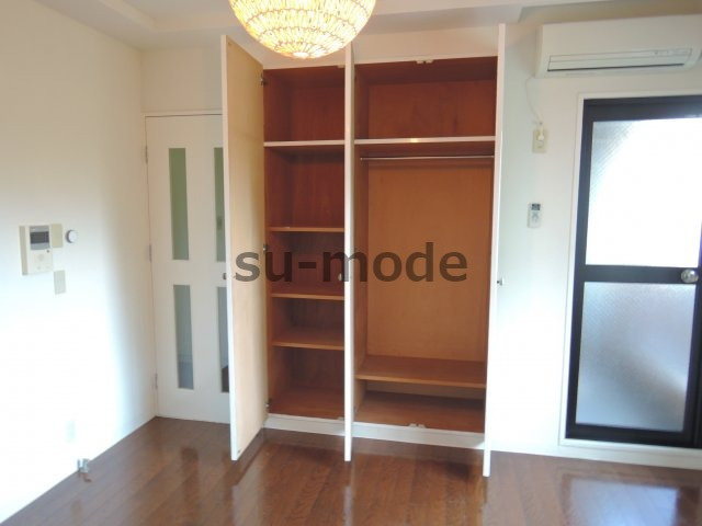 セントコージア城北の収納