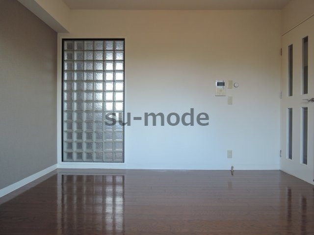 セントコージア城北の洋室