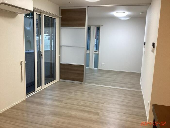 あいグラン・三島駅　B棟の居間・リビング