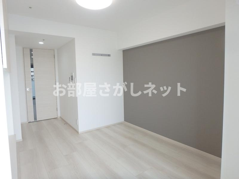 オーキッドレジデンス上野【おとり物件なし】#学生・社会人にオススメ！初期費用分割払いOK！の居間・リビング