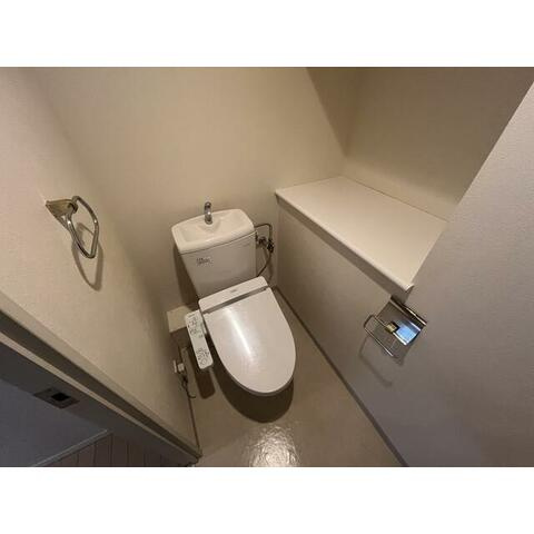 エスト・グランディール横濱関内のトイレ|温水洗浄便座付き♪