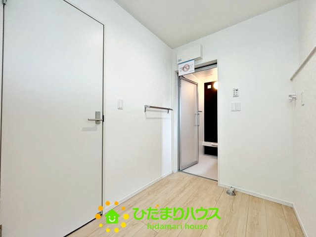 古河市諸川第9　新築一戸建て　01　クレイドルガーデンのランドリースペース