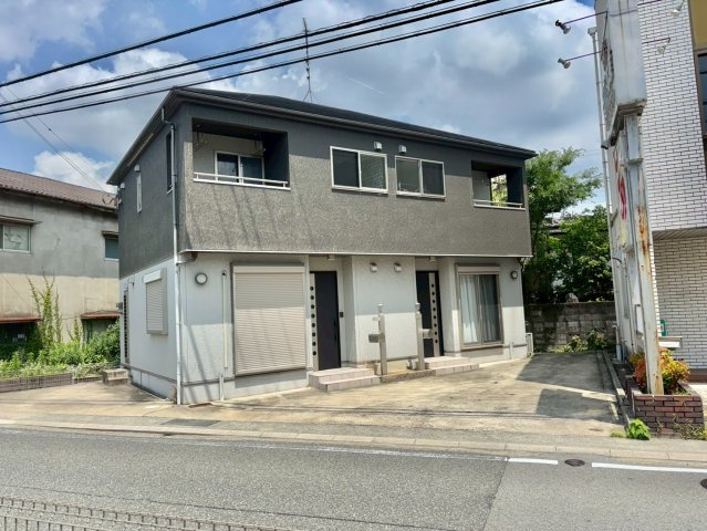 イニジオ・フロンテ北平野南の町の外観
