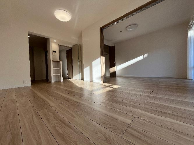 藤和調布柴崎コープの居間・リビング