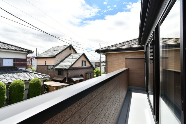 白岡市小久喜　全2棟　2号棟のバルコニー