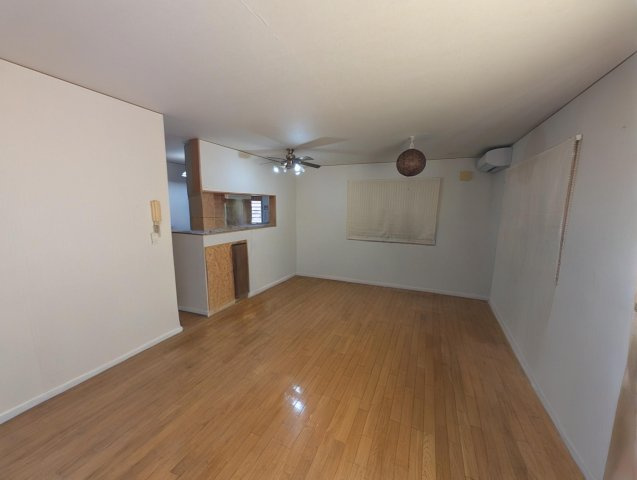 【居間・リビング】 | 鎌ヶ谷市東中沢4丁目　中古戸建て | リビング