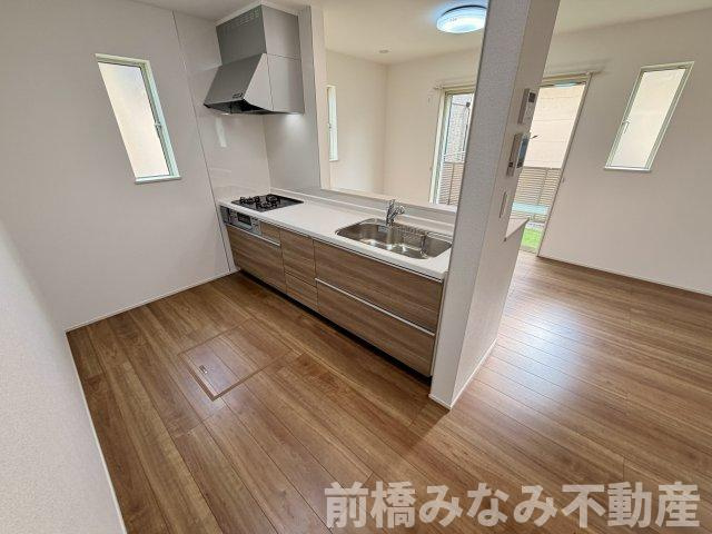 【新築】前橋市北代田町　限定1棟　ハートフルタウン　新築建売のキッチン|使いやすいキッチンです