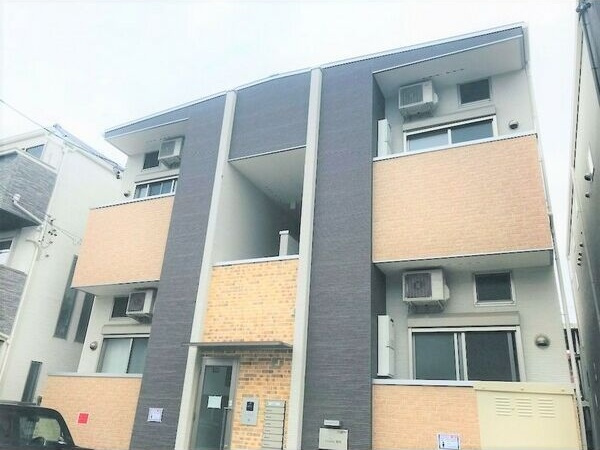 Grande鶴羽の外観