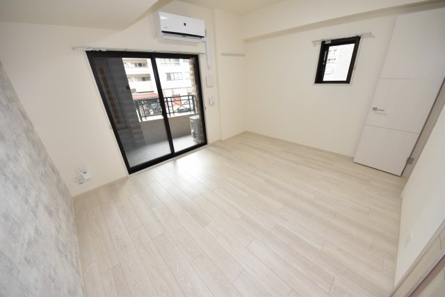 セイワパレス森ノ宮中央の居間・リビング