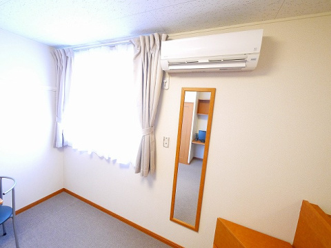 レオパレスルイソウのその他|エアコン 姿鏡