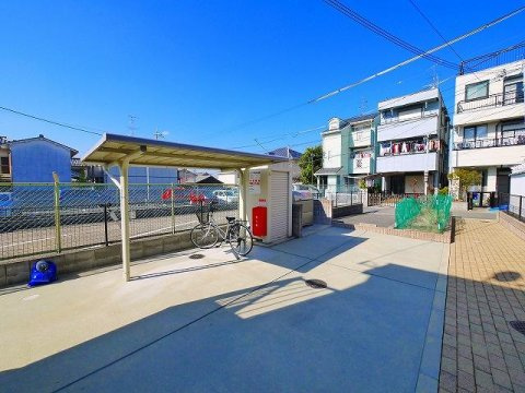レオパレスルイソウのその他共用部分|自転車置き場