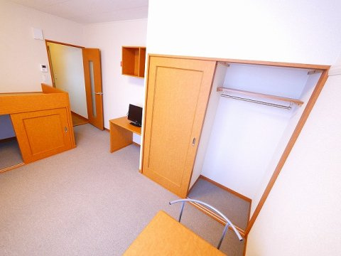 レオパレスルイソウの収納|収納のためのスペースです
