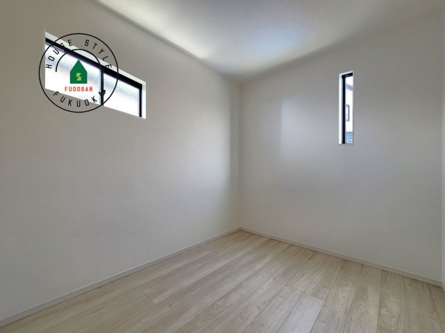 糟屋郡宇美町宇美東3丁目第3-3棟（1号棟）　の内観：施工例|主寝室には収納力に優れたクローゼットがありますので、お部屋もすっきり片付きます。