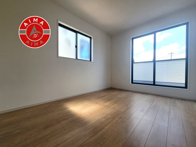 糟屋郡宇美町宇美東3丁目第3-3棟（1号棟）　の寝室|主寝室には収納力に優れたクローゼットがありますので、お部屋もすっきり片付きます。