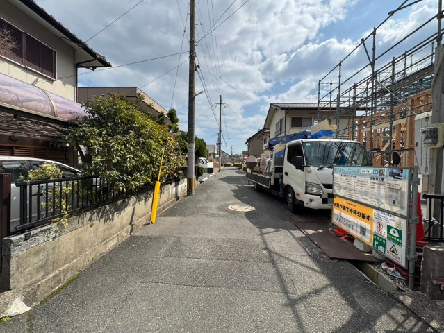 SUN COURTーサンコート－小倉南区東貫3丁目【小倉南区　新築戸建て】の前面道路含む現地写真|現地撮影　2026,3,10　SUN COURTーサンコート－小倉南区東貫3丁目【小倉南区　新築戸建て
