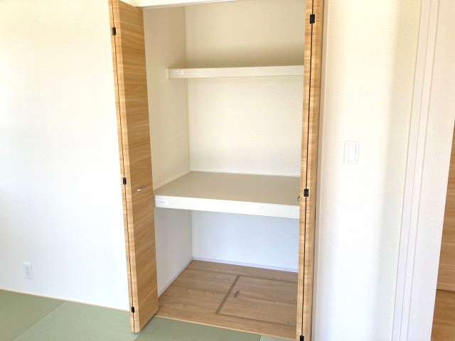 ブルーミングガーデン前橋市駒形町　2号棟の収納|1階和室収納です♪