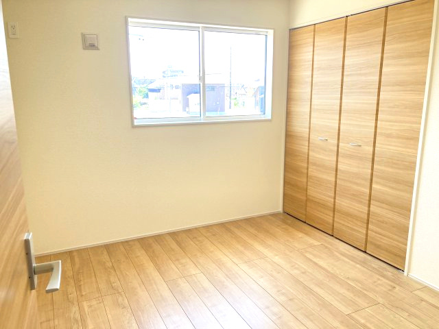 ブルーミングガーデン前橋市駒形町　2号棟の洋室|2階洋室2です♪