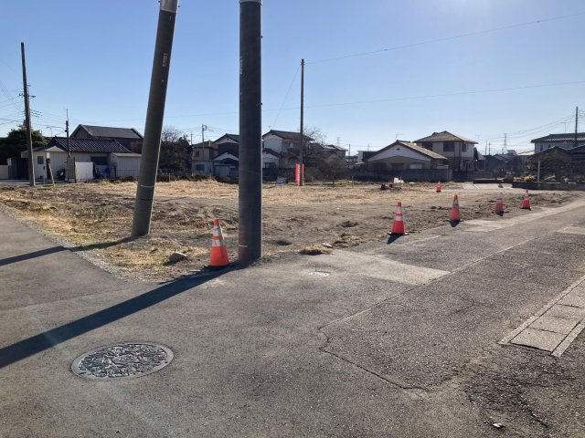 ブルーミングガーデン前橋市駒形町　2号棟の前面道路含む現地写真|現地写真です