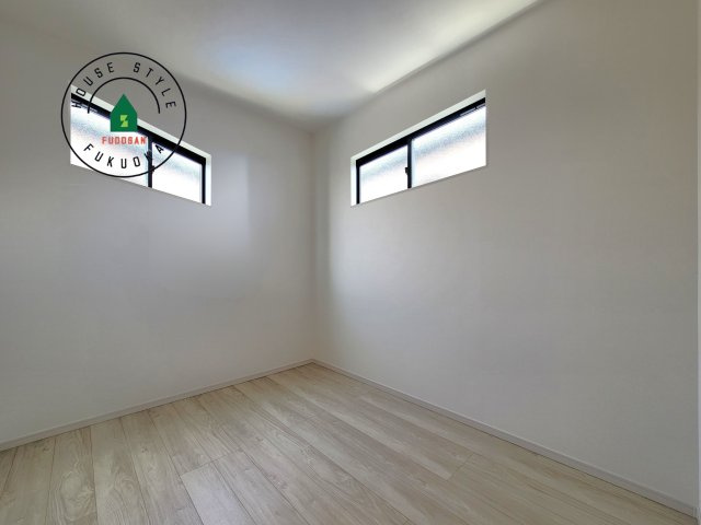 糟屋郡宇美町宇美東3丁目第3-3棟（2号棟）　の内観：施工例|主寝室には収納力に優れたクローゼットがありますので、お部屋もすっきり片付きます。