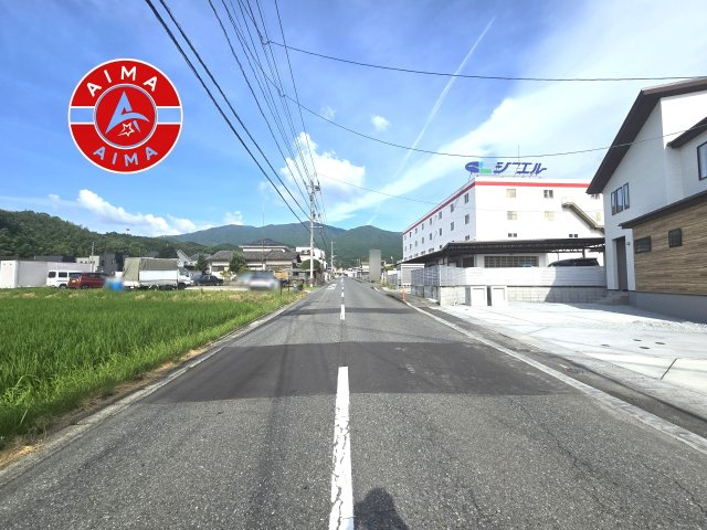糟屋郡宇美町宇美東3丁目第3-3棟（2号棟）　の外観|前面道路含む現地の写真です。