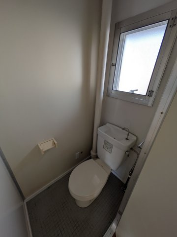 西遊馬団地６号棟のトイレ