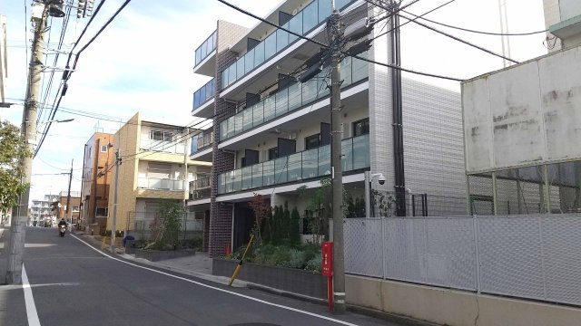 クレヴィスタ久が原の外観