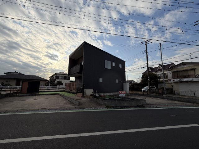 市原市八幡の外観