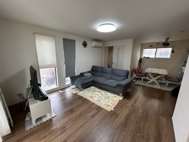 新座市石神５丁目の居間・リビング