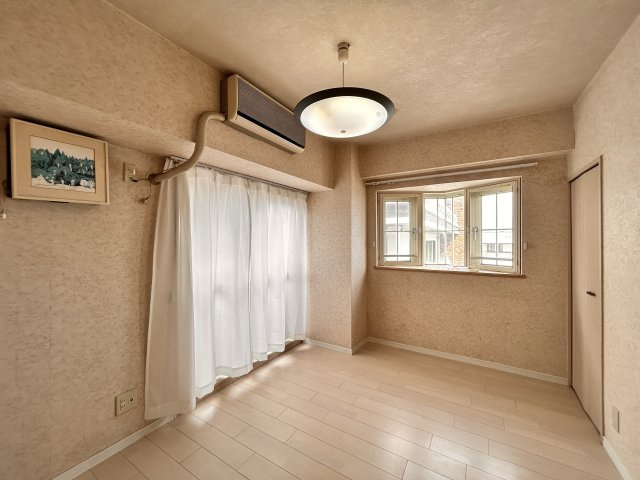 マリンリゾートOOI大井の洋室|洋室5.7帖♪