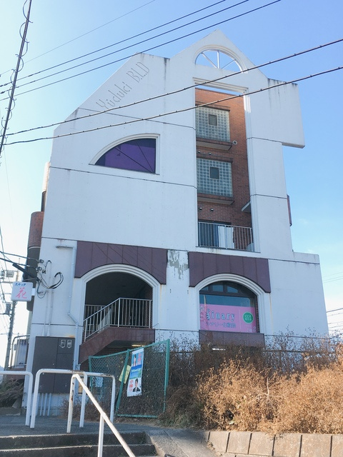 夕月ビルの外観