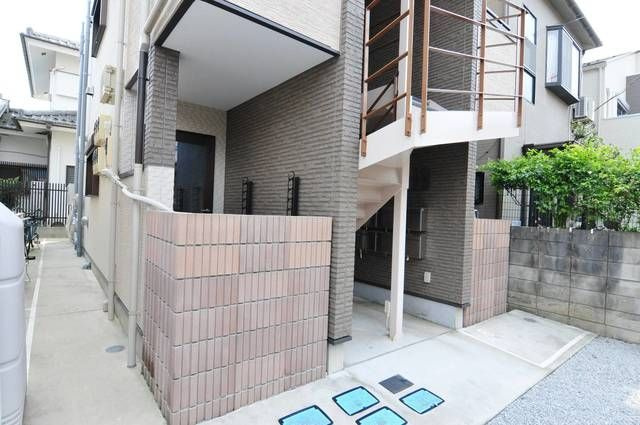 レア・モール金町の外観