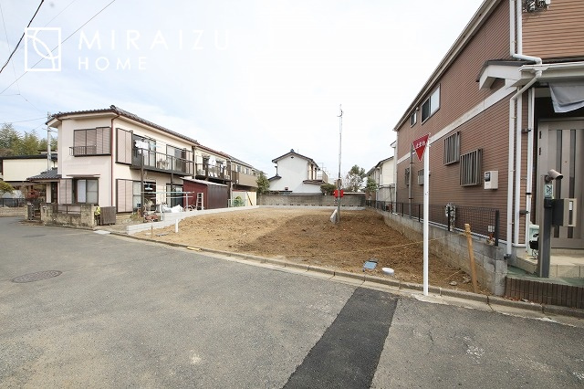 【前面道路含む現地写真】 | 日当たりの良いお家は嬉しいですよね。それぞれ価値観が分かれる箇所です、実際に内覧して日当たりの心地よさをご体感下さいね♪