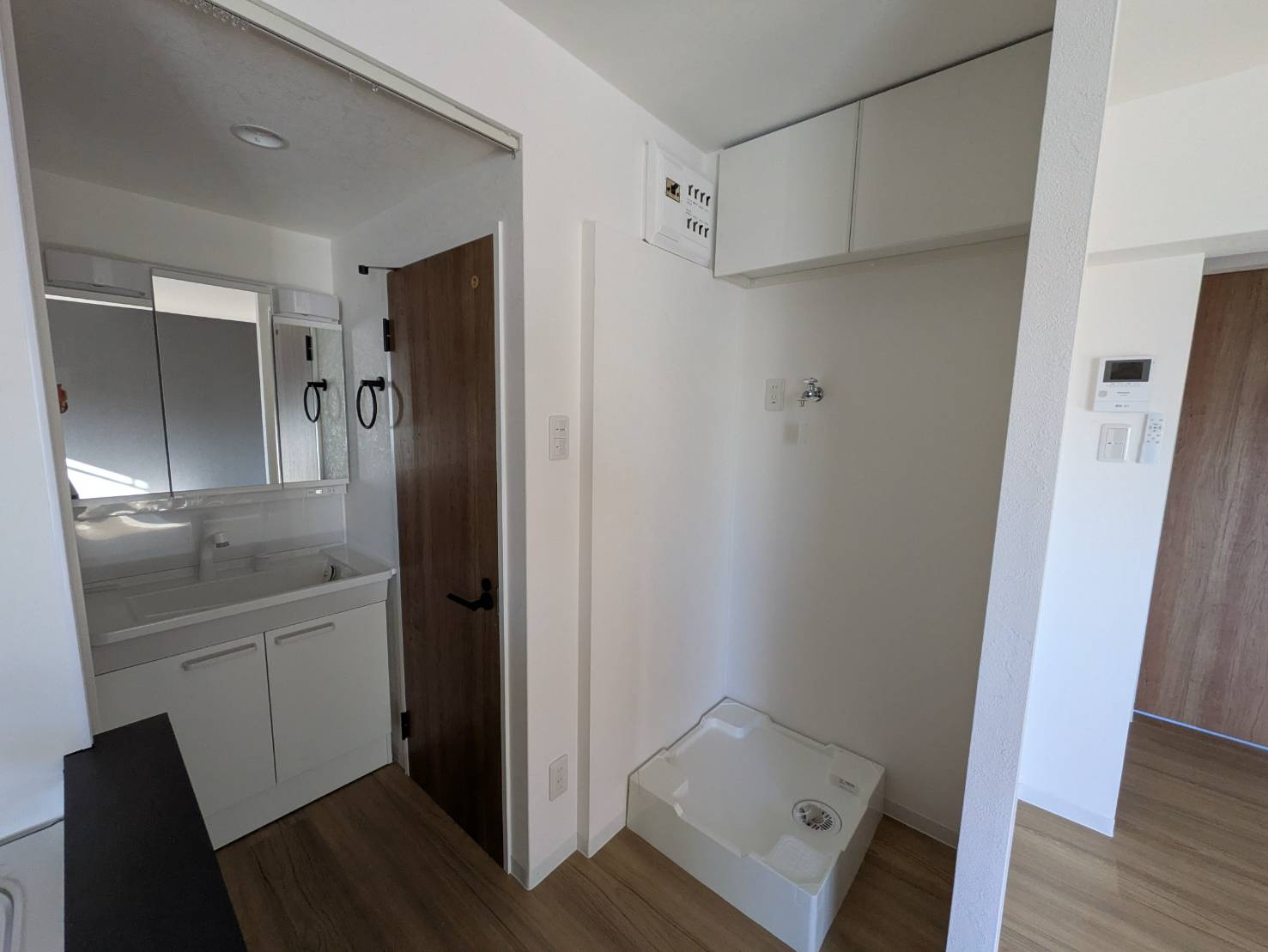 厚生年金住宅の洗面所