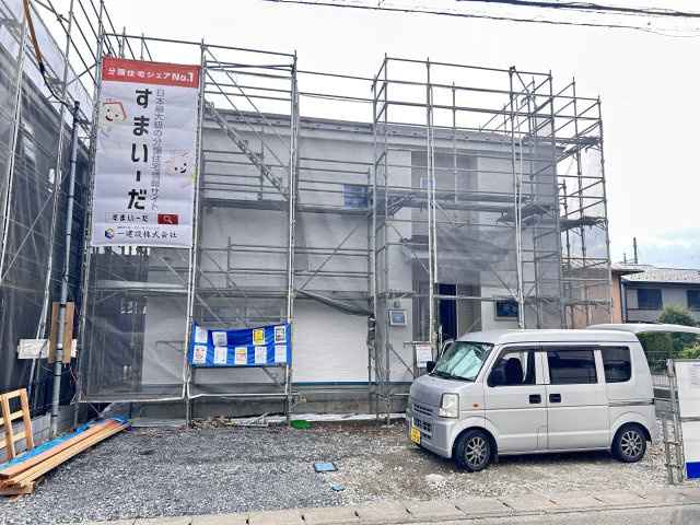 【LiveleGarden】下野緑 第3 全2棟の外観|〇1号棟〇
4LDK+WIC+カースペース2台
全2棟それぞれ個性あふれる内装カラー＆間取りをご用意しております♪
今なら生活スタイルや自分好みに合った建物をお選びいただけます☆
※2026年3月撮影