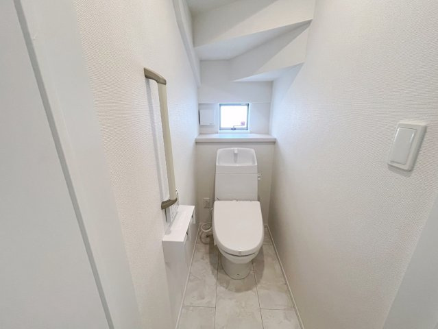 ハートフルタウン読谷村上地　A号棟のトイレ