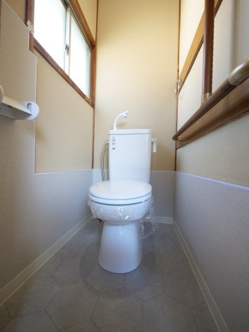 佐藤様貸家のトイレ